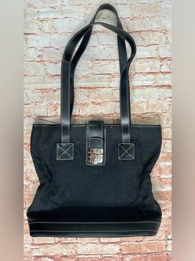 Dooney & Bourke Elegant Black Logo Tote Bag